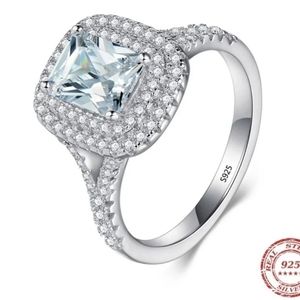 Diamond Engagement Ring. S7